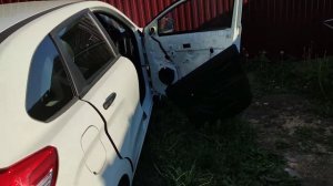 Замена штатной акустики Lada Xray на DL Audio Raven 165