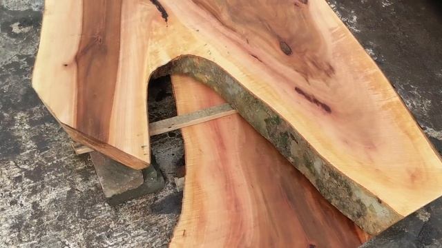 Слэбы дерева Платан