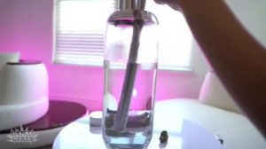 ДЕВОЧКА РАЗДЕВАЕТСЯ ПЕРЕД ВЕБ-КАМЕРОЙ 18+