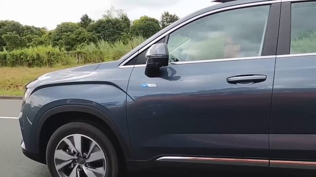 Top 10 7-seaters on a budget in the Philippines - Behind a Desk смотреть онлайн
