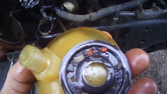 МТЗ 82, устанавливаем фильтр тонкой очистки КАМАЦУ. смотреть онлайн