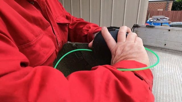Shindaiwa Trimmer Line Replacement Refill with a Speed Feed Head and Review смотреть онлайн