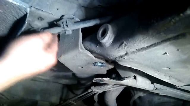 Renault Laguna 2 wymiana tulei belki tylnej смотреть онлайн