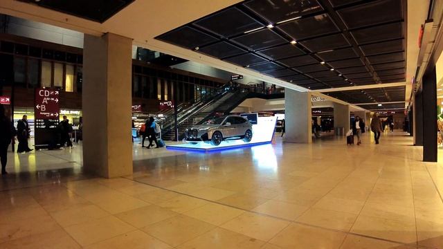 Germany, Berlin 4K Airport Walk & Shopping ?? Berlin Brandenburg Airport