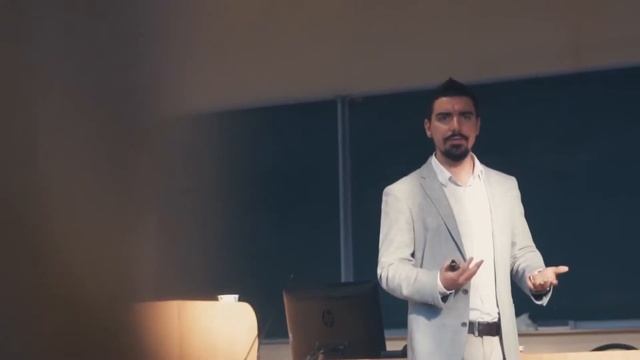 О бизнес образовании на ЭФ МГУ - Аузан А.А. смотреть онлайн
