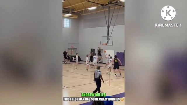 Freshman Andrew Miller Crazy dunk 😧 смотреть онлайн