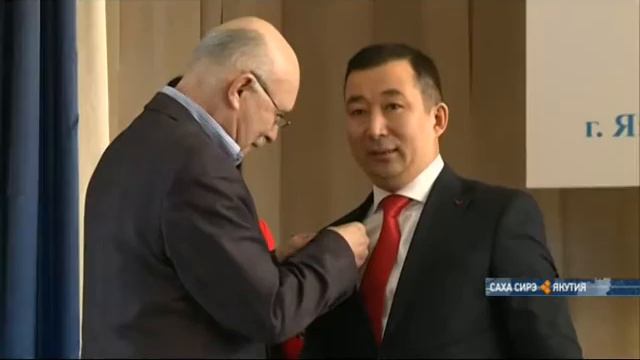 Строители Якутии подвели итоги прошлого года и наметили планы на 2016 смотреть онлайн