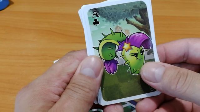РАРИТЕТ! ИГРАЛЬНЫЕ КАРТЫ РАСТЕНИЯ ПРОТИВ ЗОМБИ (колода №4) смотреть онлайн