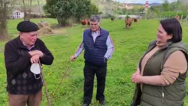 Entrevista a Luis Mallada y Paulino Alonso, de Soto de Ribera / El Campo de Asturias смотреть онлайн