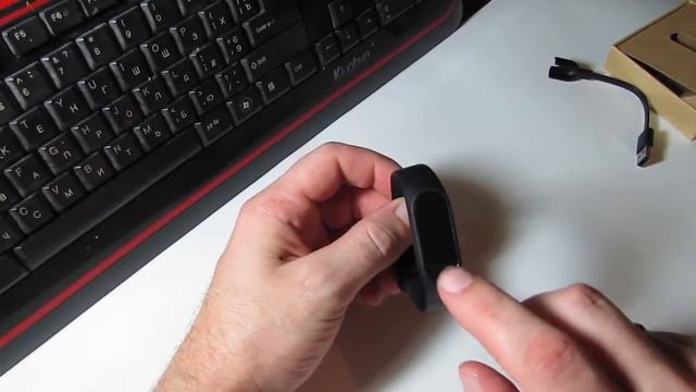 Xiaomi Mi Band 2 —крутой обзор после месяца использования смотреть онлайн