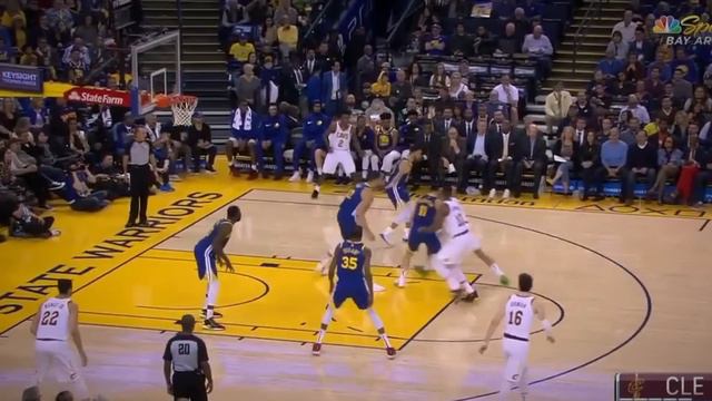 How Klay Thompson was Benched, for a Rookie смотреть онлайн
