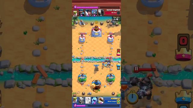 Log bait vs Peka & Mega knight смотреть онлайн