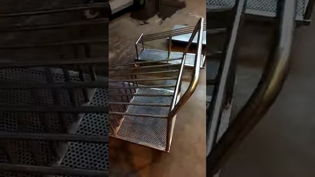 Тележки технологические из нержавеющей стали 304 смотреть онлайн