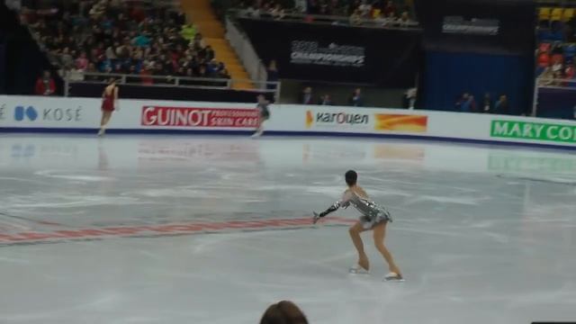 Разминка перед стартом Евгения Медведева, Алина Загитова, Мария Сотскова, Костнер смотреть онлайн