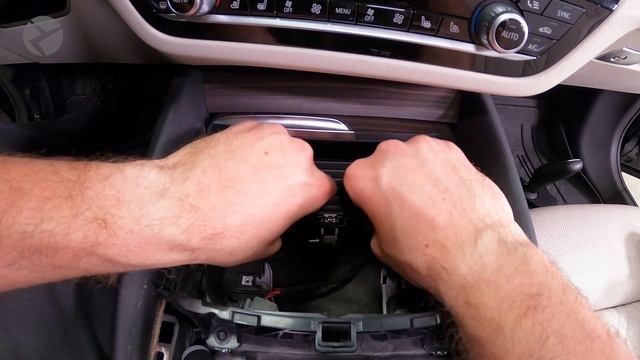 Charge Wirelessly In BMW G30! Installation Tutorial смотреть онлайн