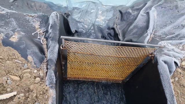 бюджетный малевник для форели ,заказчики сами подстелили геомембрану смотреть онлайн