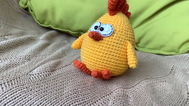 Обзор игрушки "Пасхальная курочка" | Crochet Chick. Crochet pattern. Overview смотреть онлайн
