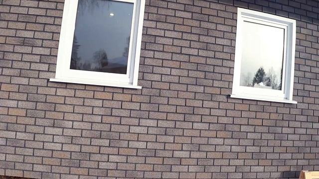 ОТЗЫВ на одноэтажный дом с фасадом Хауберг, построенный Строительной Артелью Александра Войткевич смотреть онлайн