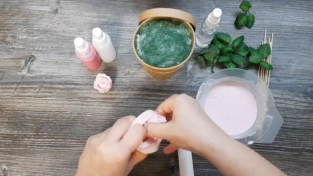 БУКЕТ ИЗ НЕЖНЫХ РОЗ К 8 МАРТА / МЫЛОВАРЕНИЕ смотреть онлайн