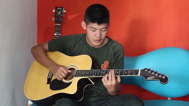 สอนเพลง Love yourself смотреть онлайн