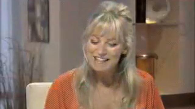 Loose Women 6th of August 2005 Part 1/4 смотреть онлайн