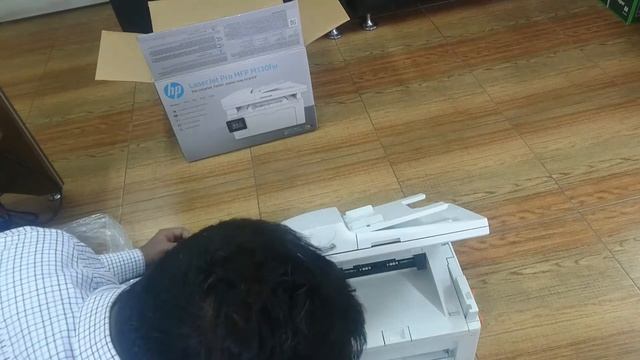 HP LaserJet Pro MFP M130fw Unboxing & Review [Bangla] смотреть онлайн