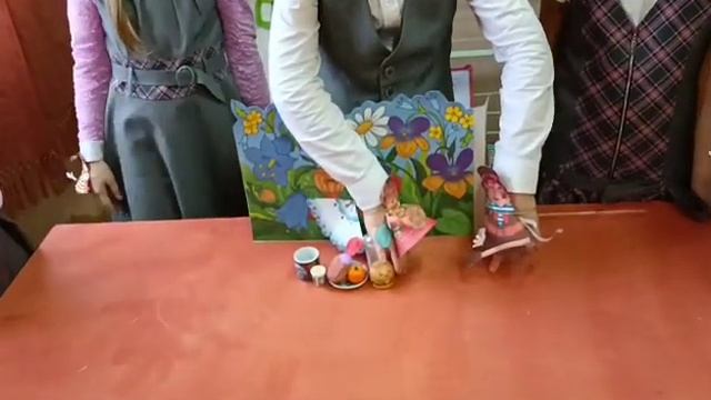 Муха- Цокотуха. К. И. Чуковский. Пальчиковый театр учеников 1 класса смотреть онлайн