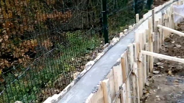 Подпорная бетонная стена высотой 1,5 м смотреть онлайн