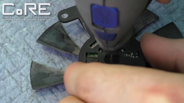 Ремонт заклинившего вентилятора видеокарты после майнинга. смотреть онлайн