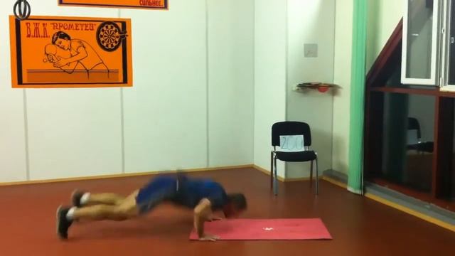 Бешеная сушка.1 минута планка 2 берпи смотреть онлайн
