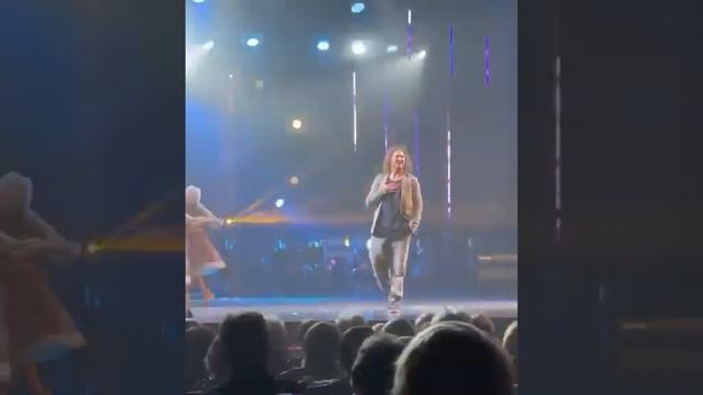 Кучерявый вечер в Перми. Александр Бардин и ансамбль «Воскресение» – Недообнималися смотреть онлайн