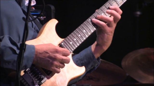Allan Holdsworth & Alan Pasqua Feat-Chad Wackerman/Jimmy Haslip - Live At Yoshi's