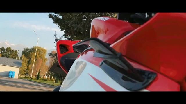 Ducati panigale 1199s смотреть онлайн