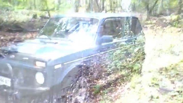 Niva 4x4 Сезон дождей смотреть онлайн
