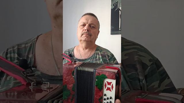 Бежит речка, по песочку. Песня записана в станице Сандыктавской, Сибирского казачьего войска. смотреть онлайн