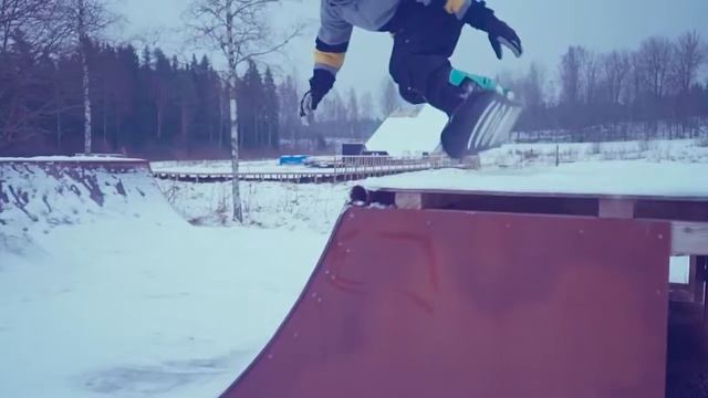 Rackartygarna Snowboard vs miniramp смотреть онлайн