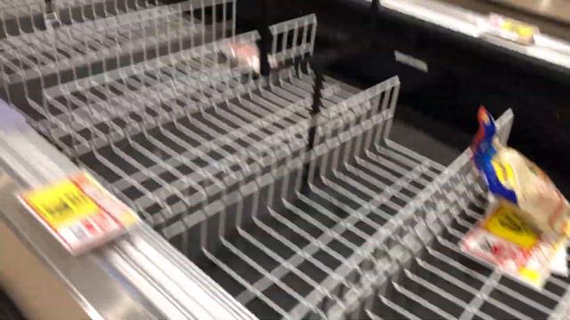 Пустые полки американских продовольственных магазинов - 14 марта 2020 №6 смотреть онлайн