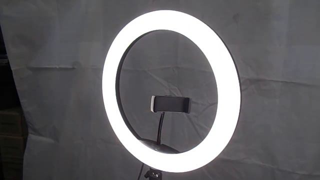 Кольцевая селфи лампа MJ33 RGB Холодный, Теплый, Белый цвет свечения смотреть онлайн