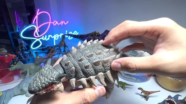 NEW 2023 Jurassic World Dinosaurs! Goo Jit Zu Giganotosaurus, T-Rex, Velociraptor, Spinosaurus смотреть онлайн