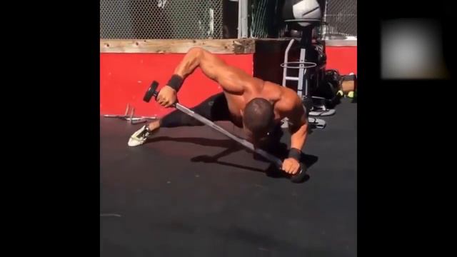 САМЫЙ ЛУЧШИЙ В МИРЕ LIKE A BOSS. СМОТРЕТЬ ВСЕМ. СРОЧНО смотреть онлайн