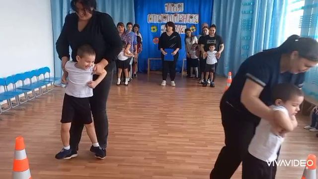 ЗАВЕРШИЛСЯ МЕСЯЧНИК НА ТЕМУ «МОЯ ЛЮБИМАЯ….» моя спортивная мама 1 смотреть онлайн