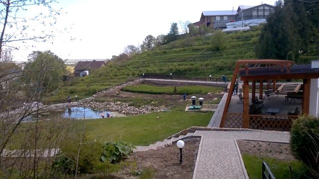 Патриарший сад во Владимире весной смотреть онлайн