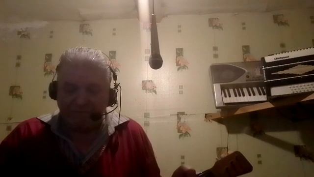 Новогоднее поздравление ,друзей моих подписчиков . слова и музыка Николая Кенор.Исполняет автор . смотреть онлайн