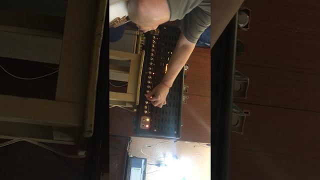 Презентация "головы" IBANEZ TN120 ЛАМПОВЫЙ смотреть онлайн