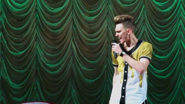 Что ж вы натворили? С праздником, милые дамы! смотреть онлайн