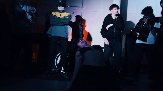 Чувства и кроссовки смотреть онлайн