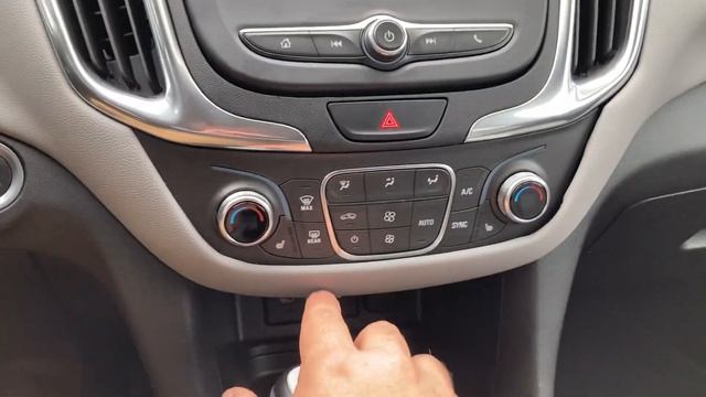 2019 Chevrolet Equinox LT смотреть онлайн
