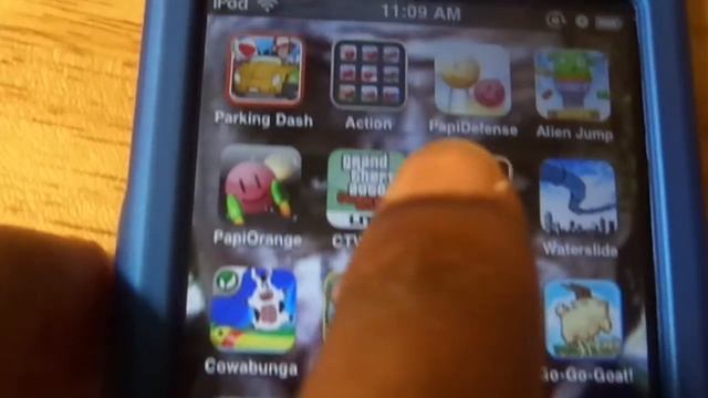 Ipod Touch 2G games смотреть онлайн