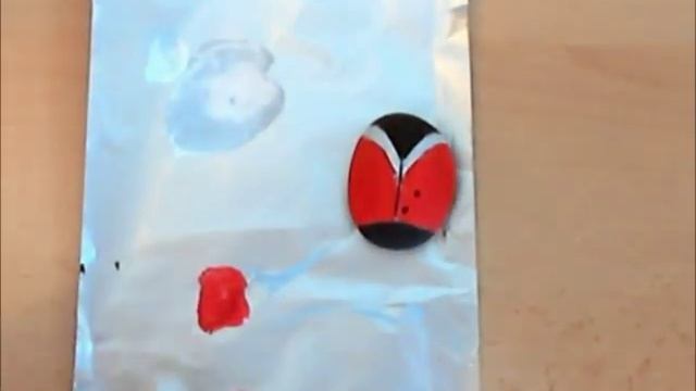 Как рисовать на камнях Божья коровка смотреть онлайн
