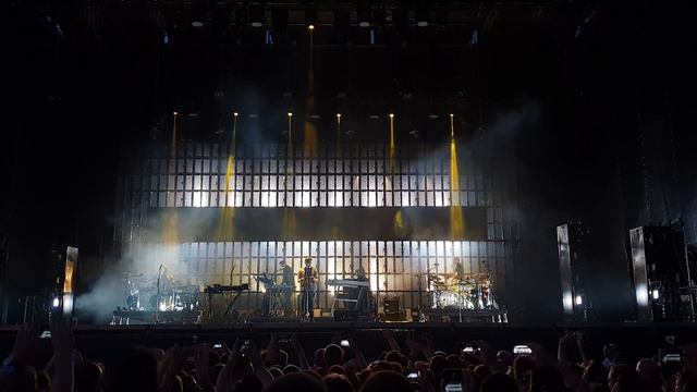 Massive Attack with Horace Andy - Hymn of the Big Wheel @ Park Live Fest - Moscow 7|29 2018 смотреть онлайн